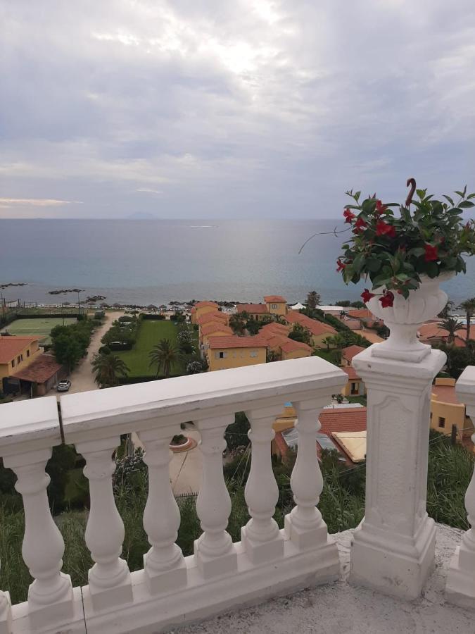 Bellavista Apartment Capo Vaticano Exterior photo