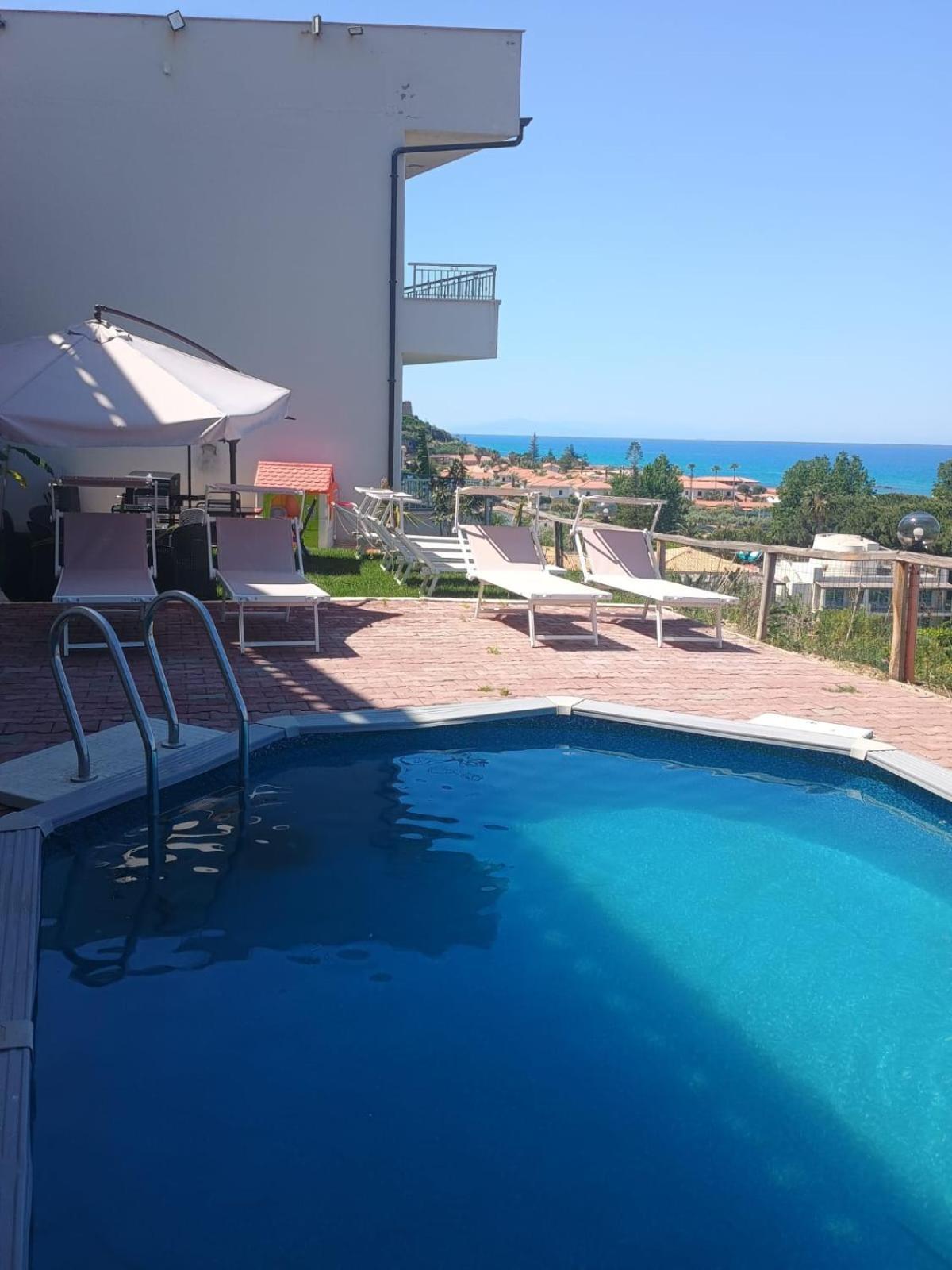 Bellavista Apartment Capo Vaticano Exterior photo
